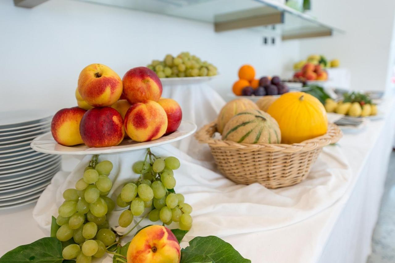 Zenit Hotel Giulianova Zewnętrze zdjęcie